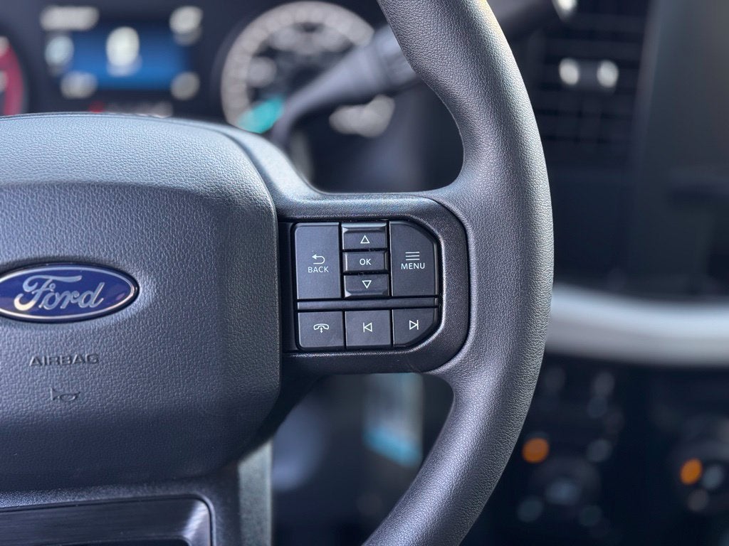 2027 Ford F-350SD XLT