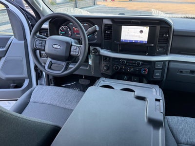 2027 Ford F-350SD XLT
