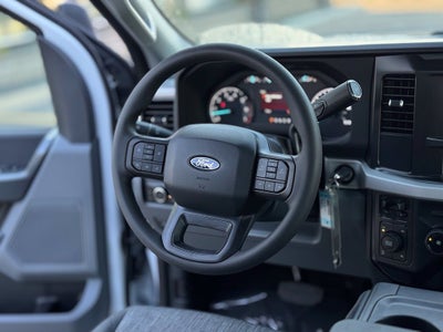 2027 Ford F-350SD XLT