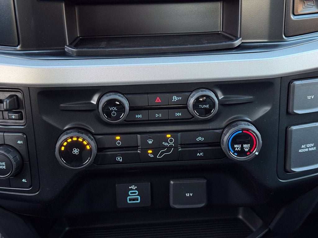 2027 Ford F-350SD XLT