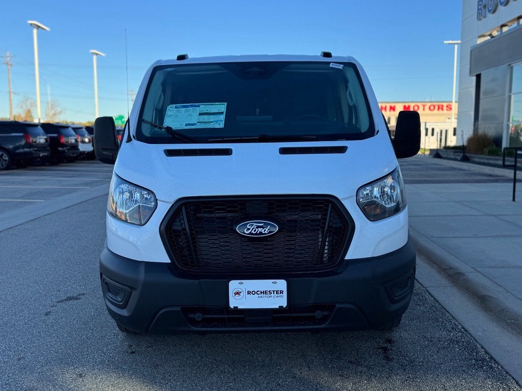 2027 Ford Transit-250 Base