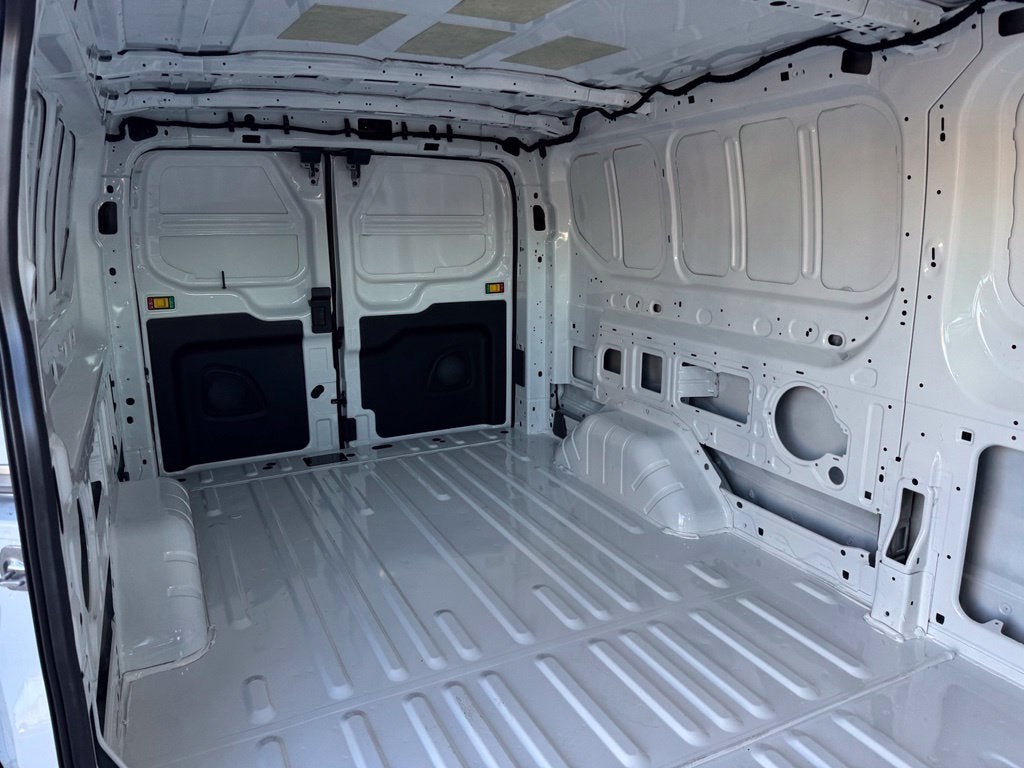 2027 Ford Transit-250 Base