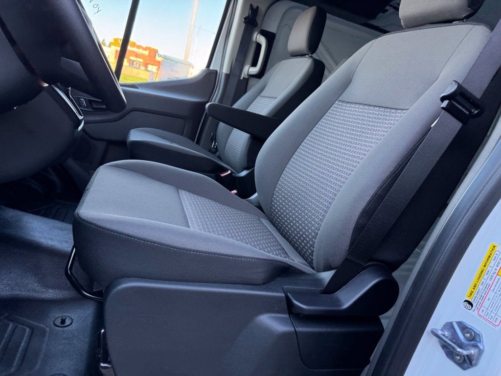 2027 Ford Transit-250 Base