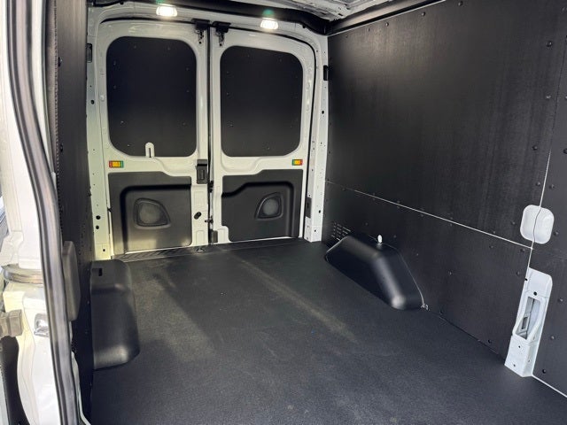 2026 Ford Transit-350 Base AWD High Roof w/Heavy Duty Tow Pkg