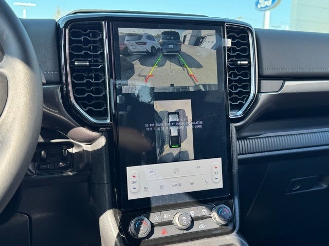 2025 Ford Ranger Lariat w/ Tow Pkg