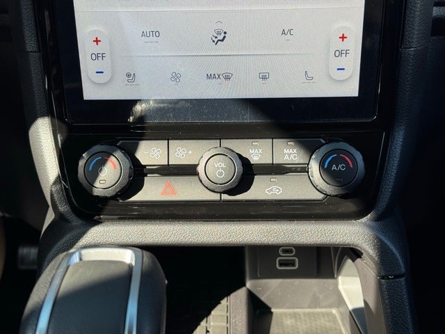 2025 Ford Ranger Lariat w/ Tow Pkg