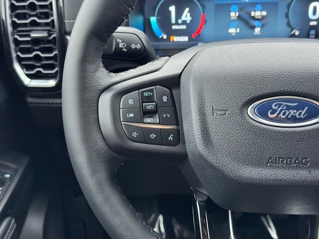 2025 Ford Ranger Lariat w/Chrome Pkg + Advanced Tow Pkg