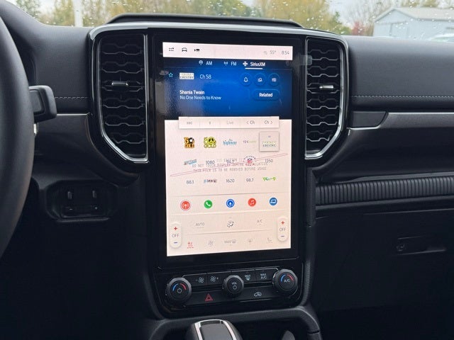 2025 Ford Ranger Lariat w/Chrome Pkg + Advanced Tow Pkg