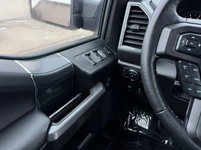 2020 Ford F-150 XLT w/ Navigation + Max Tow Package