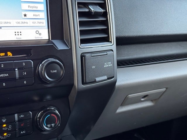 2019 Ford F-150 XLT w/ Navigation + Max Tow Package