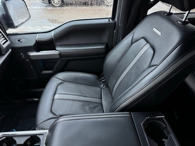 2019 Ford F-150 Platinum w/ Twin Panel Moonroof + Massaging Seats