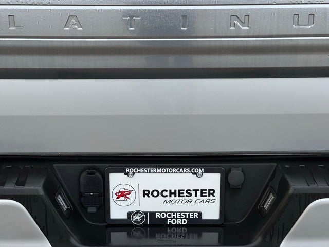 2019 Ford F-150 Platinum w/ Twin Panel Moonroof + Massaging Seats