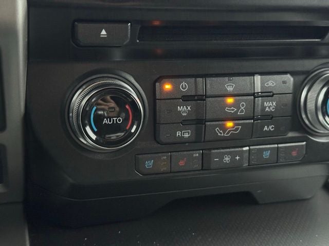 2016 Ford F-150 Lariat w/ Twin Panel Moonroof + 360 Camera