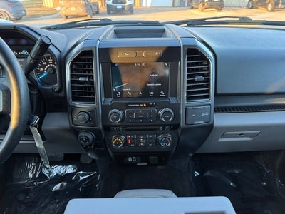 2017 Ford F-150 XLT w/ Navigation + Trailer Tow Package