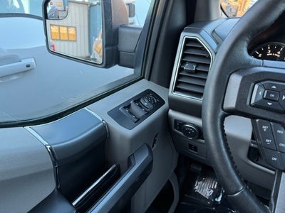 2017 Ford F-150 XLT w/ Navigation + Trailer Tow Package