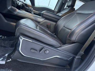 2022 Ford F-150 Lariat w/ Intelligent Access + B & O Sound System