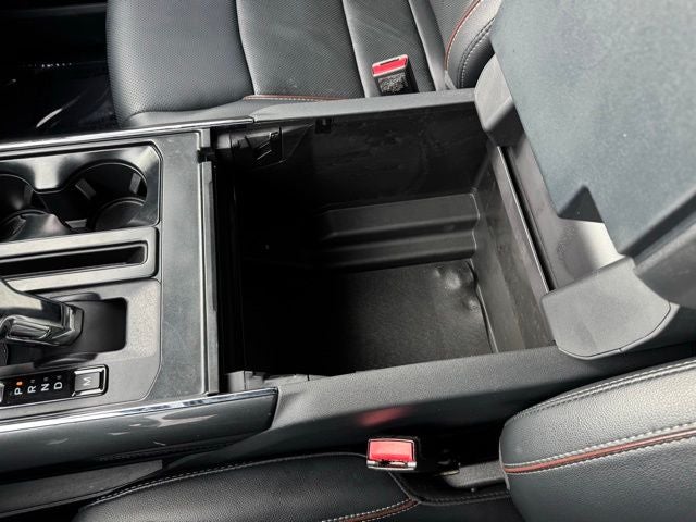 2023 Ford F-150 Lariat w/ Twin Panel Moonroof + Heated Steering Wheel