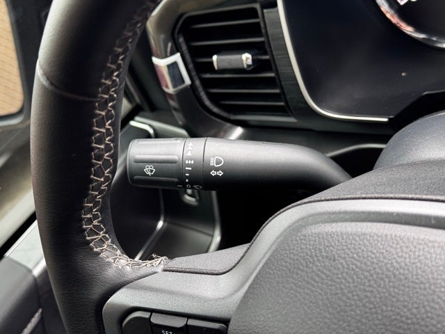 2023 Ford F-150 XLT w/ Twin Panel Moonroof + B&O Sound System