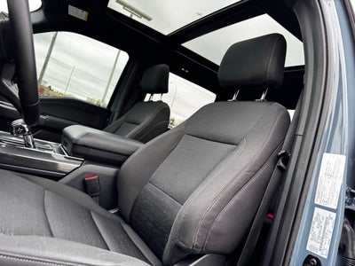 2023 Ford F-150 XLT w/ Twin Panel Moonroof + B&O Sound System