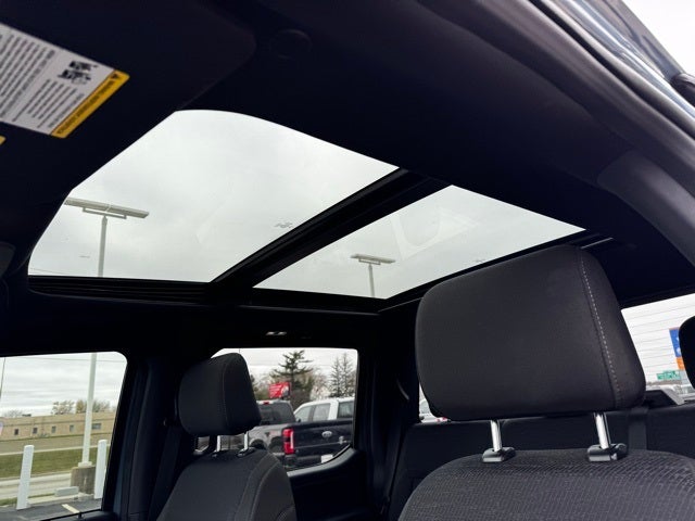 2023 Ford F-150 XLT w/ Twin Panel Moonroof + B&O Sound System