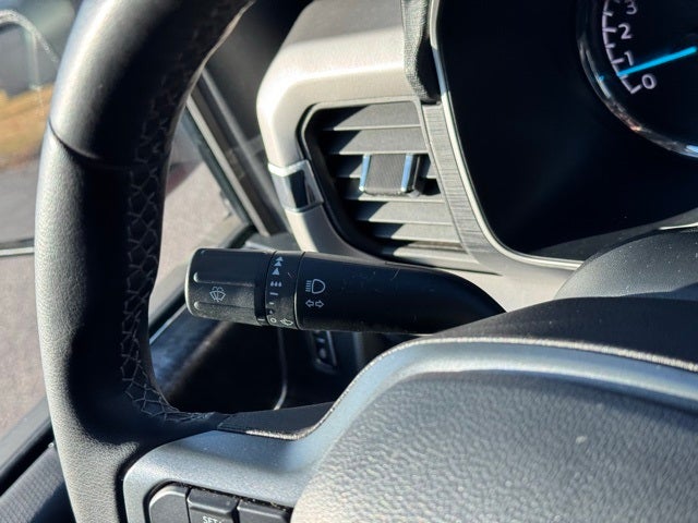 2023 Ford F-150 XLT w/ Intelligent Access + Front Bucket Seats