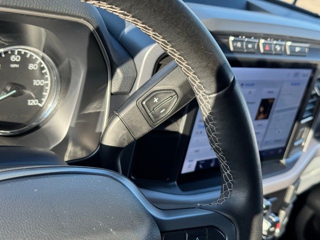 2023 Ford F-150 XLT w/ Intelligent Access + Front Bucket Seats