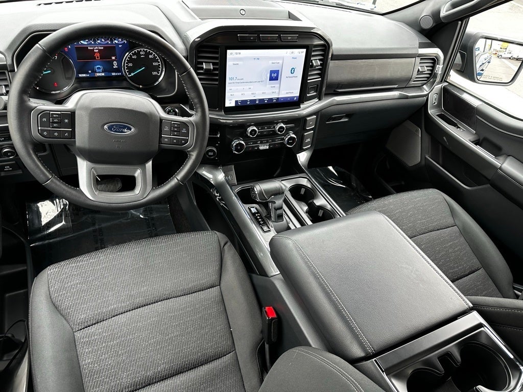 2022 Ford F-150 XLT w/ Intelligent Access + Remote Start