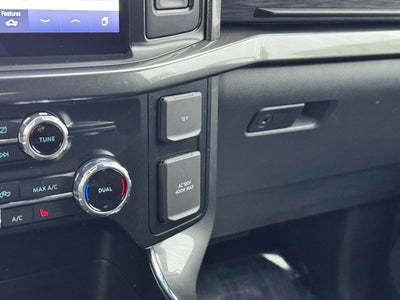 2023 Ford F-150 XLT w/ Power Slide Rear WIndow + Intelligent Access