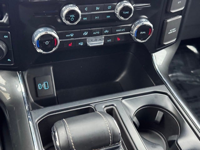 2023 Ford F-150 XLT w/ Power Slide Rear WIndow + Intelligent Access