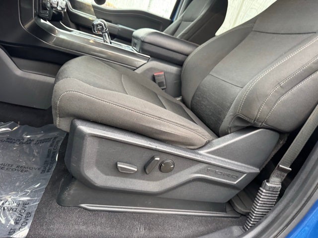 2023 Ford F-150 XLT w/ Power Slide Rear WIndow + Intelligent Access