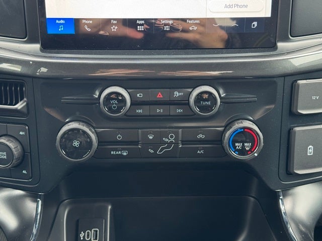 2025 Ford F-150 STX w/Black Appearance Pkg