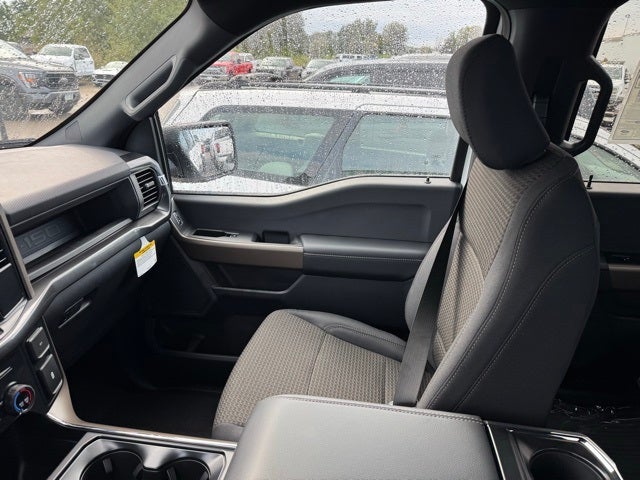 2025 Ford F-150 STX w/ Trailer Brake Controller