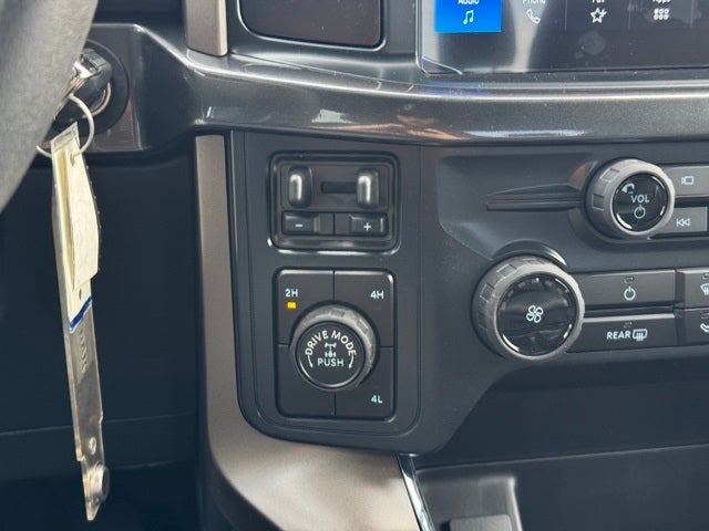 2025 Ford F-150 STX w/ Trailer Brake Controller