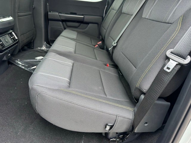 2025 Ford F-150 STX w/20" Gloss Black Wheels