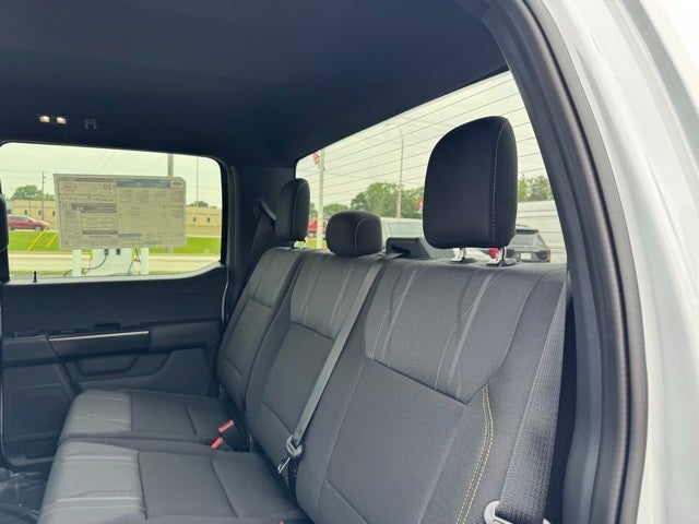 2025 Ford F-150 STX w/20" Gloss Black Wheels