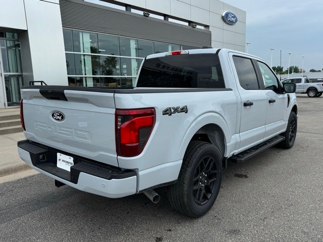 2025 Ford F-150 STX w/20" Gloss Black Wheels
