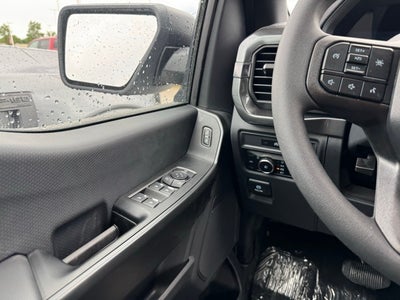 2025 Ford F-150 STX w/20" Gloss Black Wheels