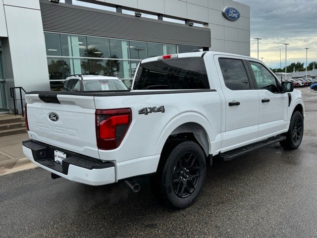 2025 Ford F-150 STX w/20" Gloss Black Wheels