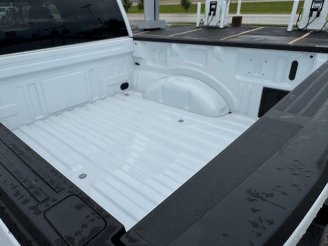 2025 Ford F-150 STX w/20" Gloss Black Wheels