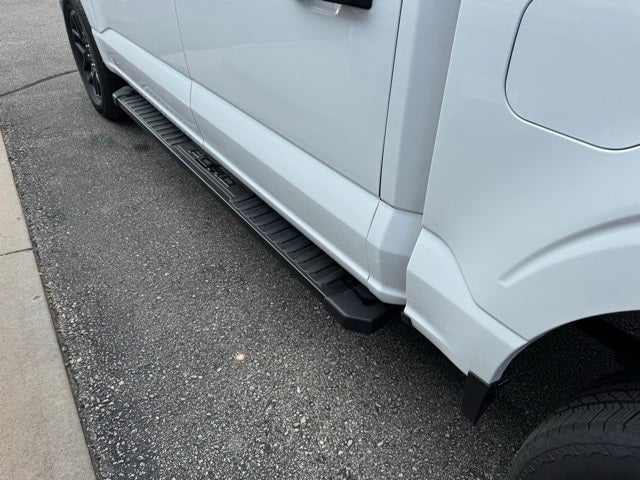2025 Ford F-150 STX w/Black App Pkg