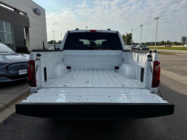 2025 Ford F-150 STX w/Black App Pkg