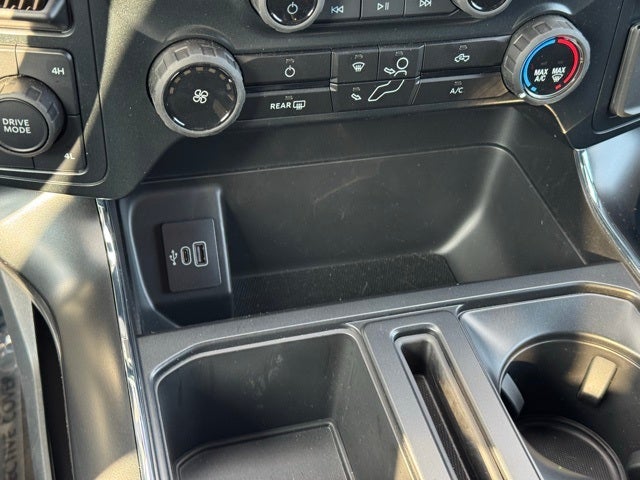 2025 Ford F-150 STX w/Black App Pkg