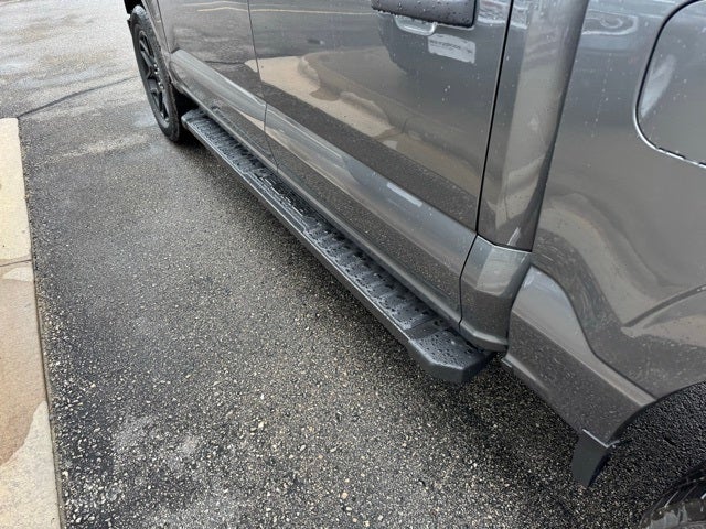 2025 Ford F-150 STX w/20" Gloss Black Wheels