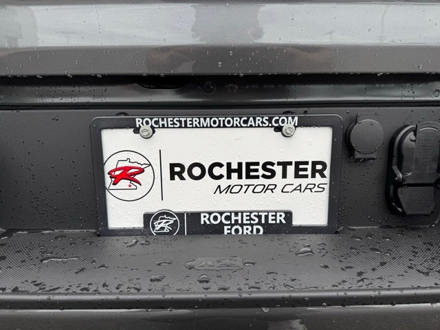 2025 Ford F-150 STX w/20" Gloss Black Wheels