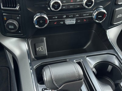 2025 Ford F-150 XLT w/ Blue Cruise