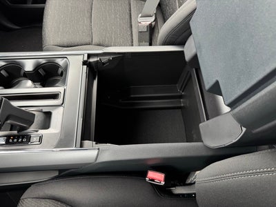 2025 Ford F-150 XLT w/ BlueCruise