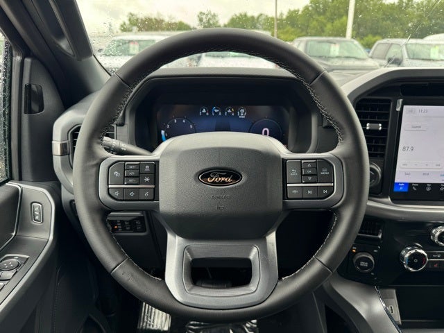 2025 Ford F-150 XLT w/ BlueCruise