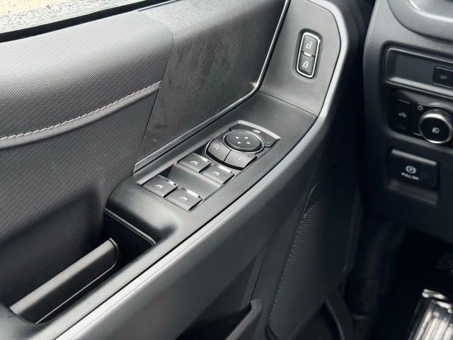 2025 Ford F-150 XLT w/ BlueCruise