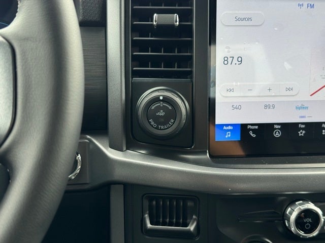 2025 Ford F-150 XLT w/ BlueCruise