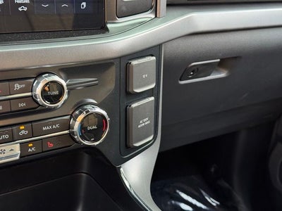 2026 Ford F-150 XLT w/Tailgate Step